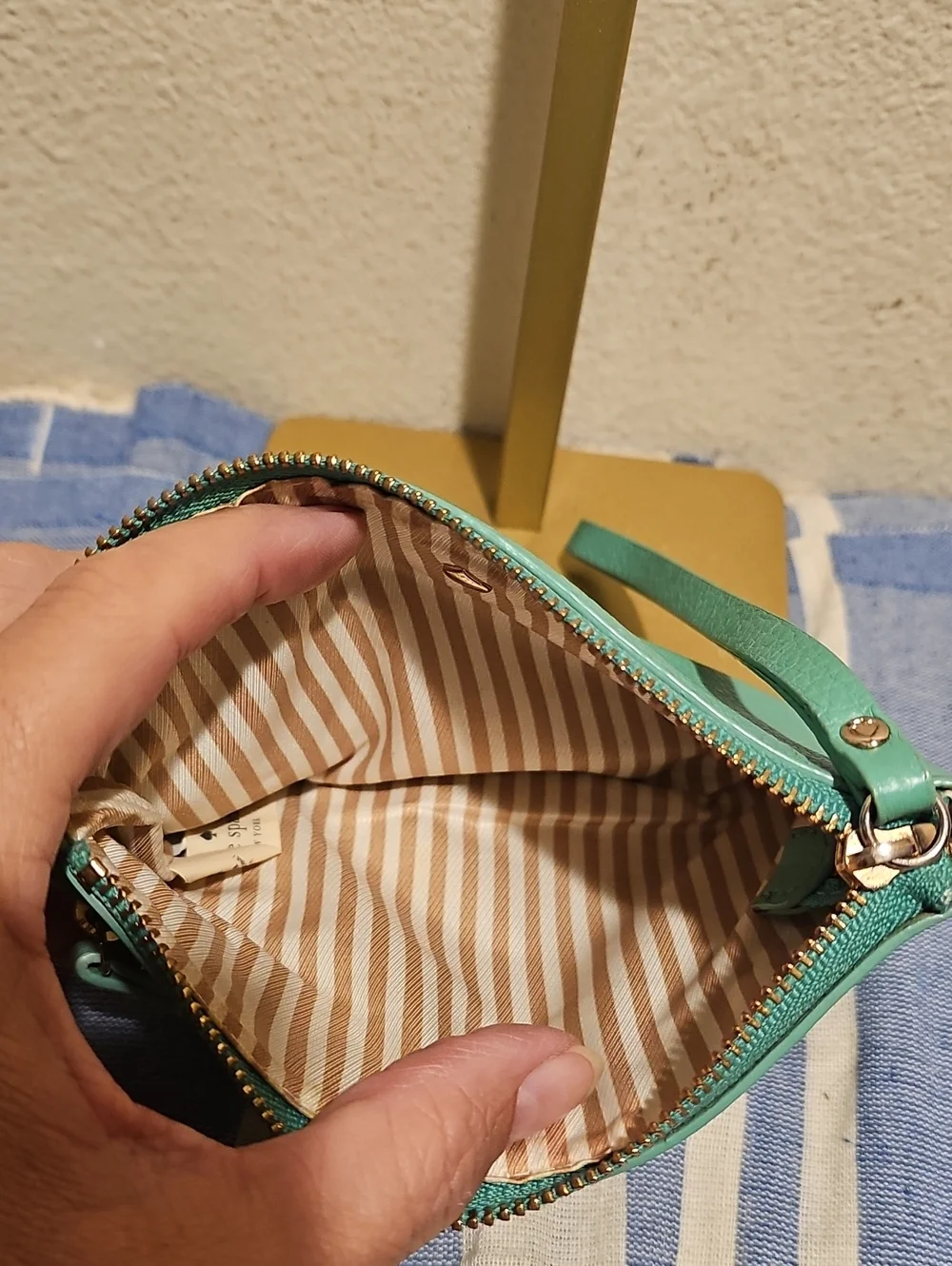 Kate Spade Cobble Hill Wristlet In Mint Green